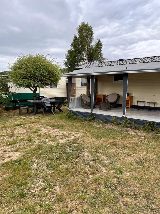 Hotel Le Pere Andre Hotton Exterior foto